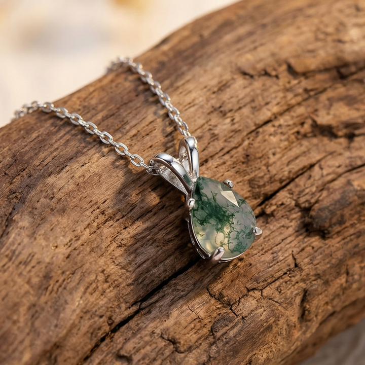 Stříbrný náhrdelník Nature Drop z agátu smíšeného