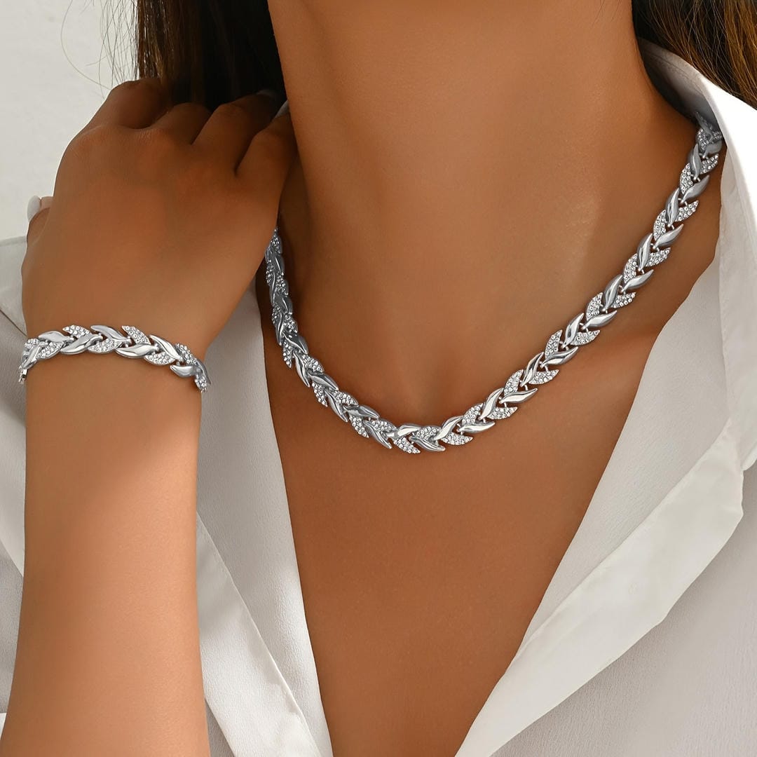 Elegantní sada s krystalkami ve stylu rybího ocasu